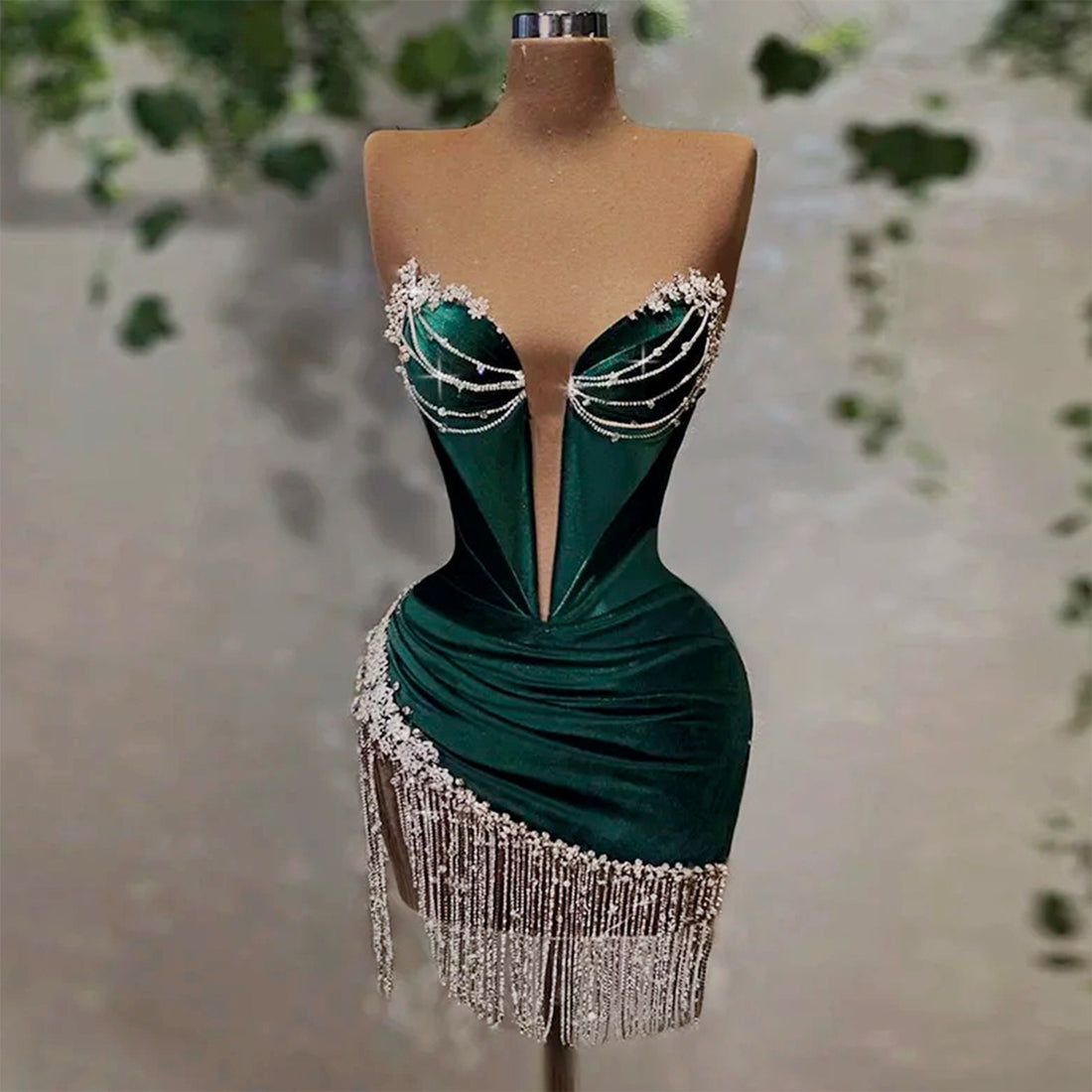 Emerald Green Velvet Mini Cocktail Dress 2024 Luxury Beaded Tassel Short Graduation Birthday Prom Gowns